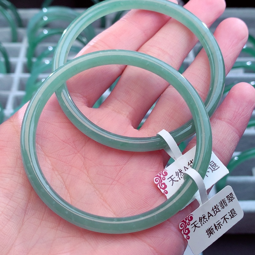 【闪购商品】翡翠手镯未镶嵌