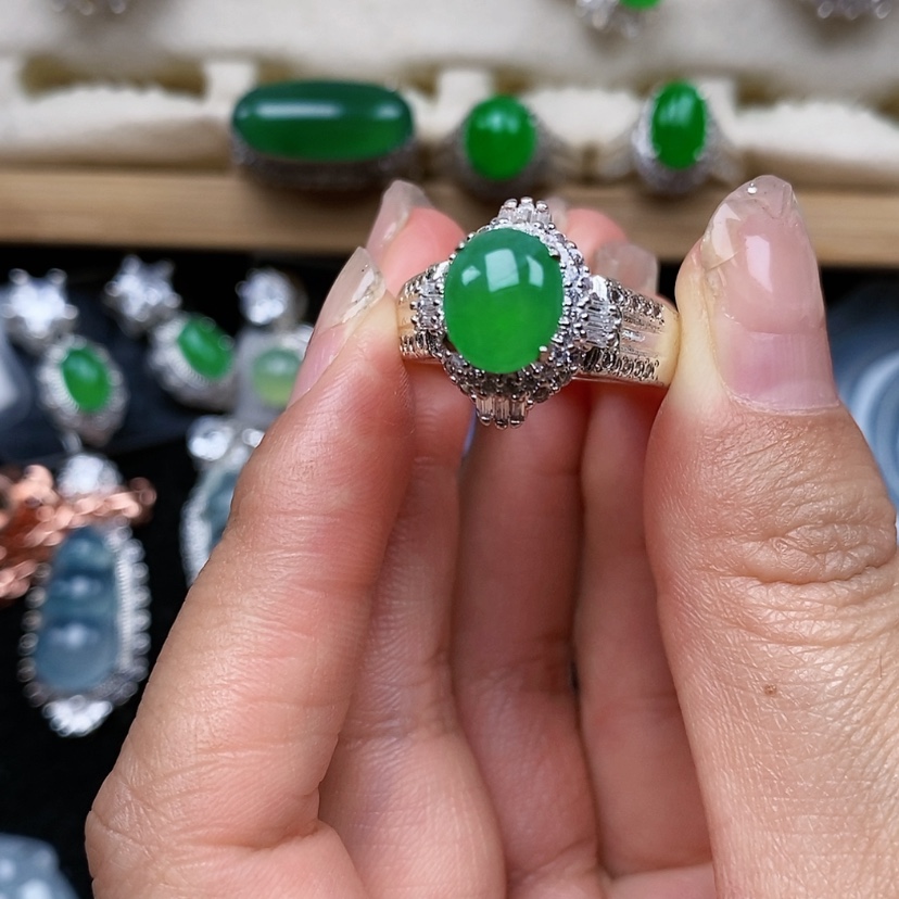 【闪购商品】翡翠戒指未镶嵌E***n