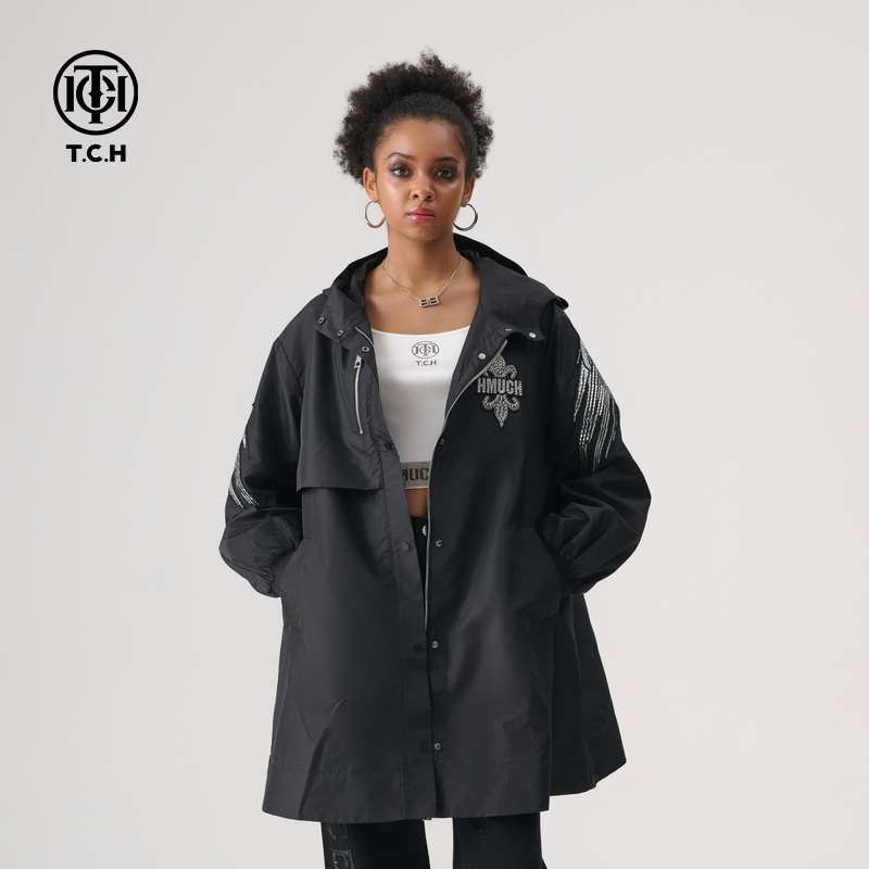 TCH服饰店-春季新款潮流烫钻中长款风衣外套女T72A276020
