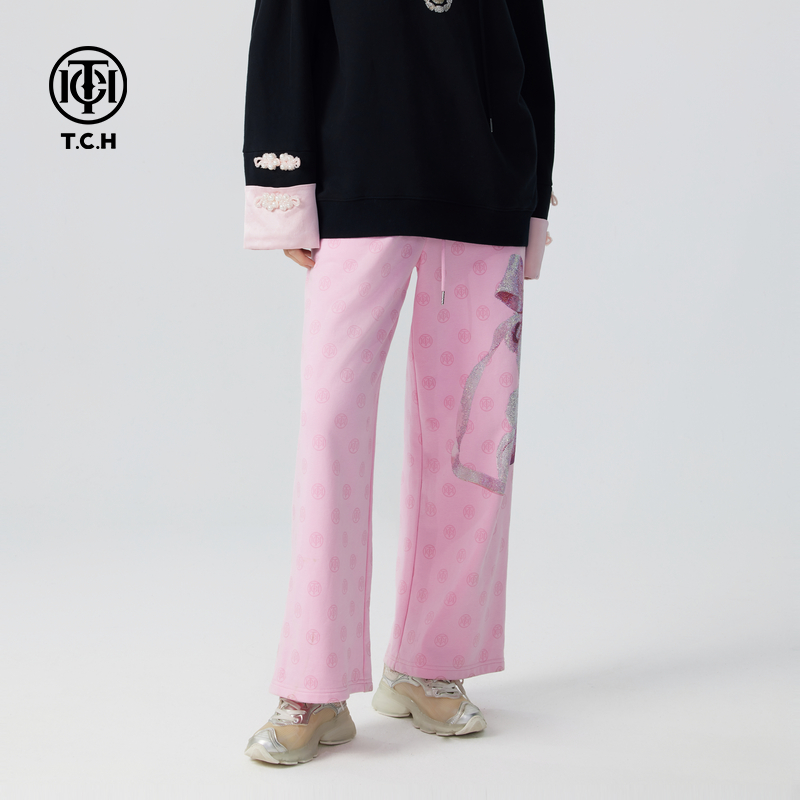 重庆大融城-TCH 25新款粉色小熊直筒裤女慵懒风卫裤T72C206059