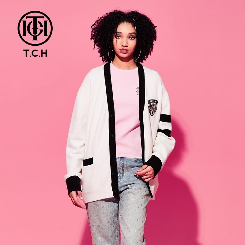 TCH服饰店播-黑白配色豹头宽松百搭针织衫外套T69D438012