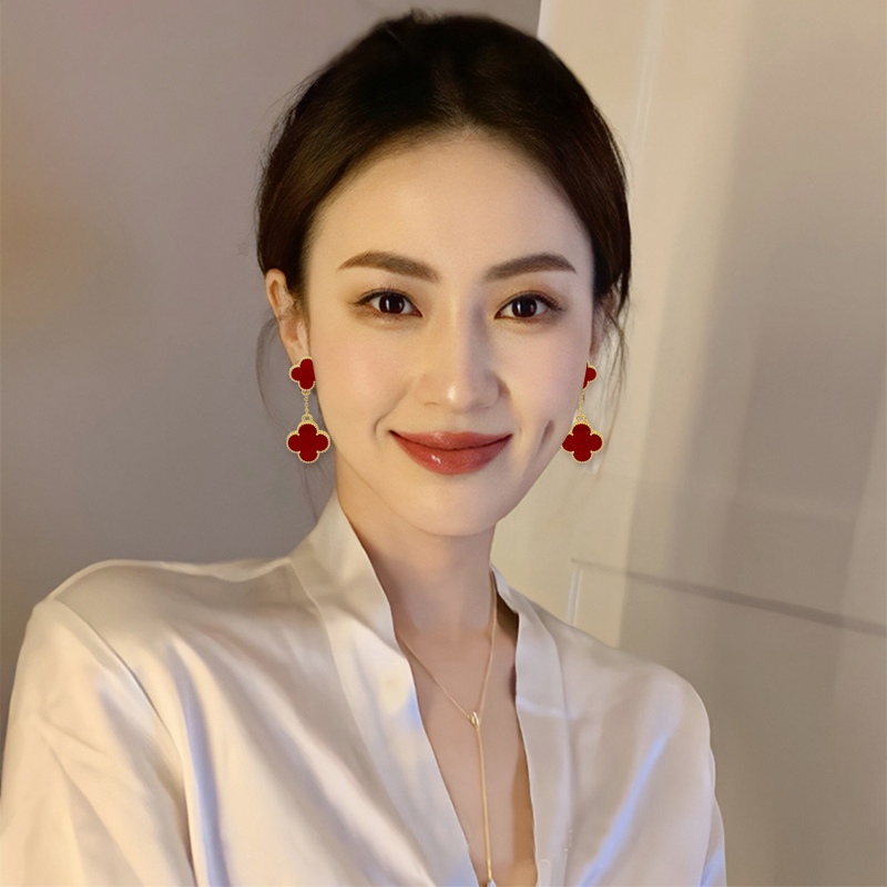 铜合金亚克力耳饰 四叶草耳环轻奢小众高级感红色耳钉气质耳坠女
