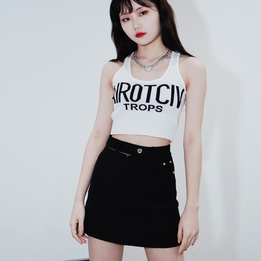 高腰性感露腰短裙黑色女2022夏季新款小个子半身裙韩版