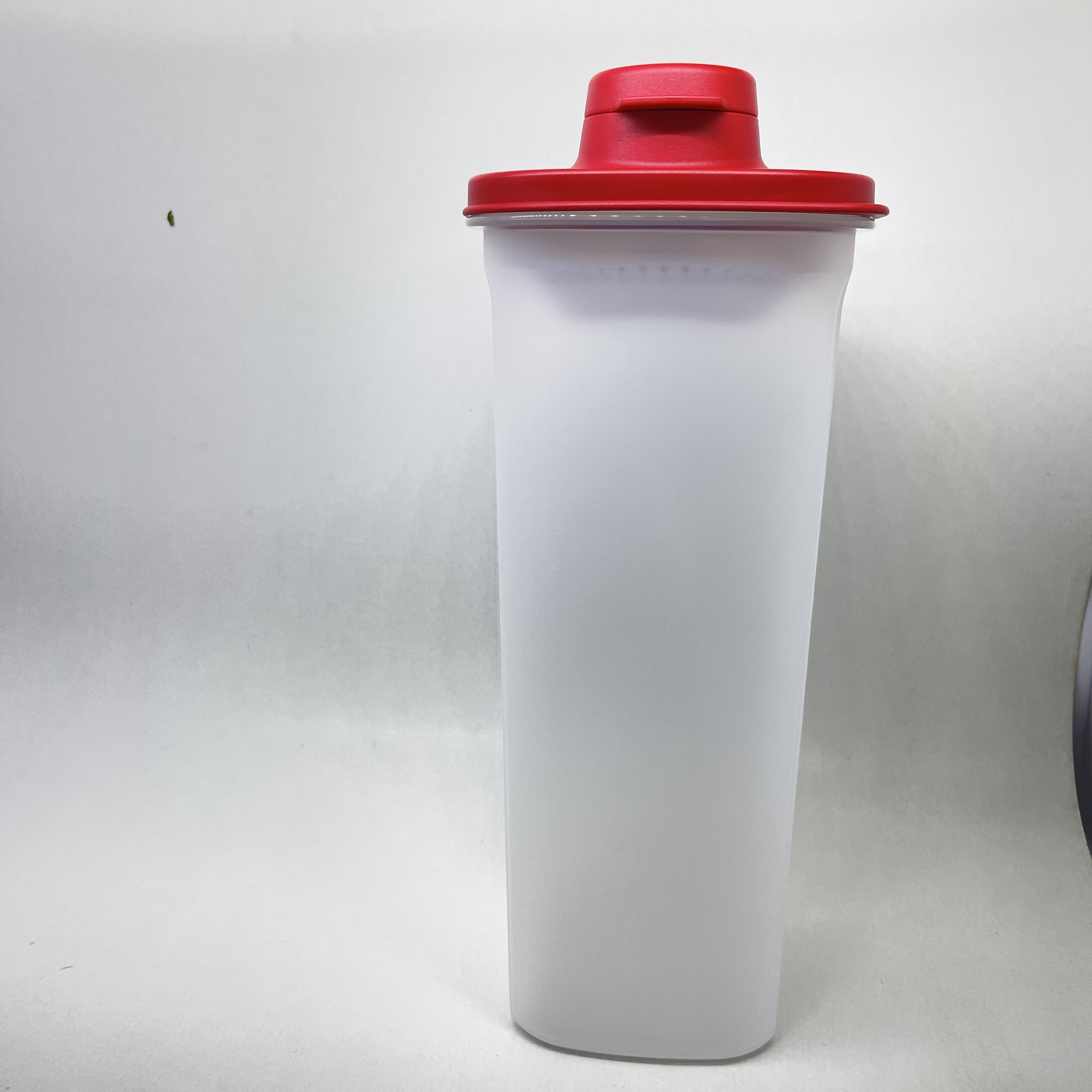 Tupperware/特百惠特百惠2升纤巧壶
