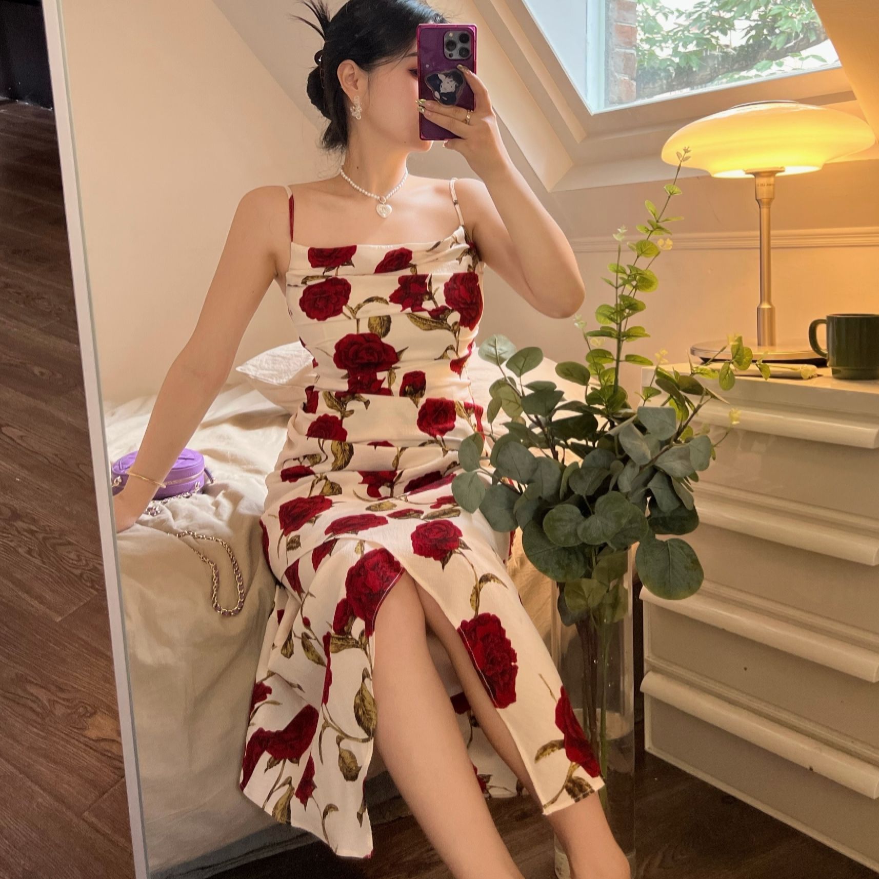 《清仓不退换默认微瑕》 复古港风纯欲玫瑰吊带连衣裙