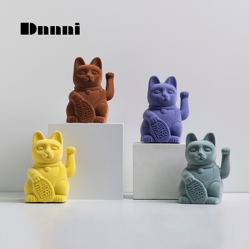 Dnnni四色招财猫树脂摆件卡通样板间家居饰品卧室客厅儿童房送礼