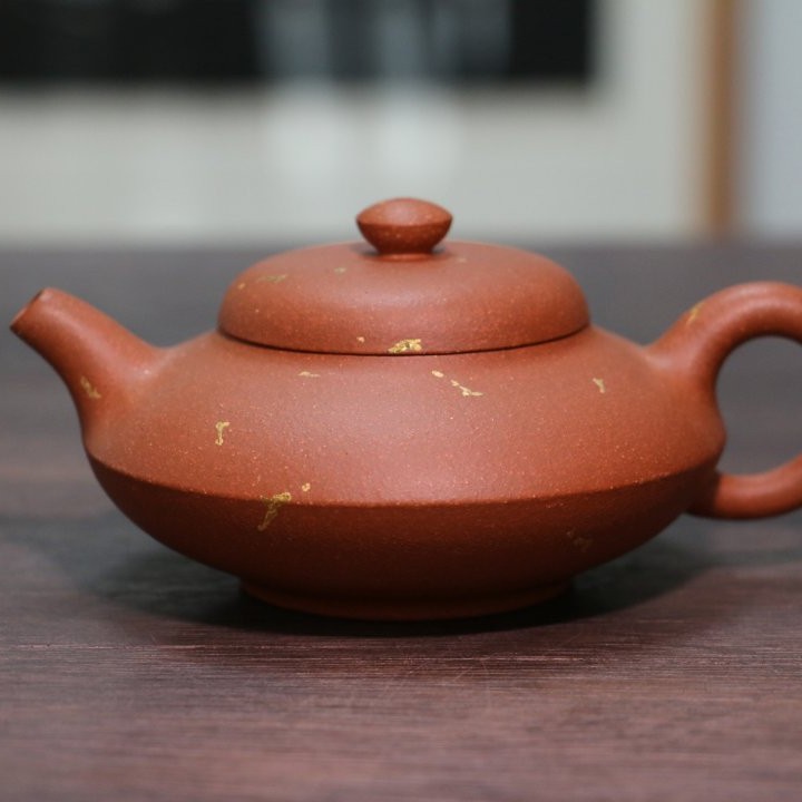 闻佳颖半手工《合欢壶》180ml撒金款黄降坡泥