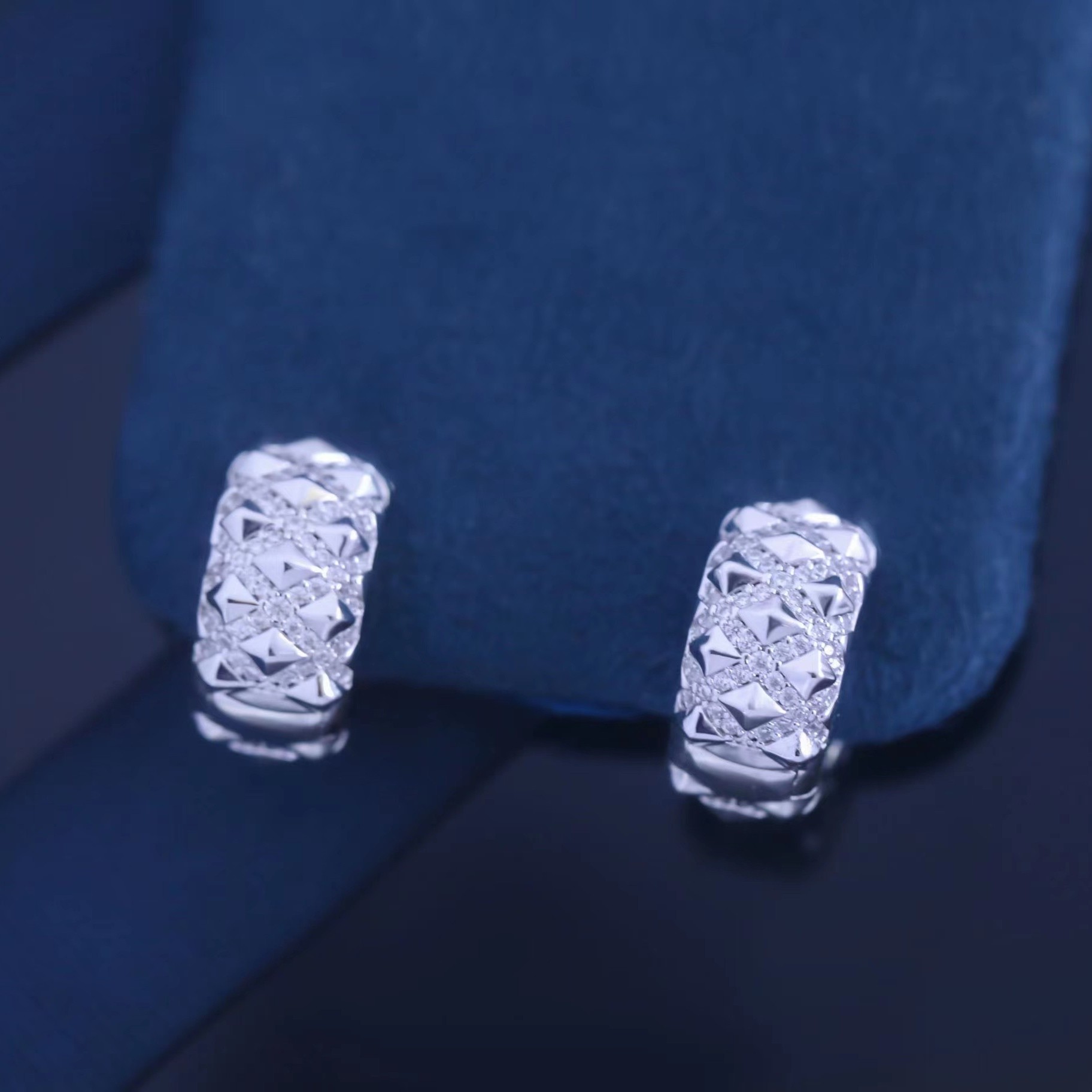 KEDING/刻町 铜合金耳饰 尖刺圆形耳环AM12245