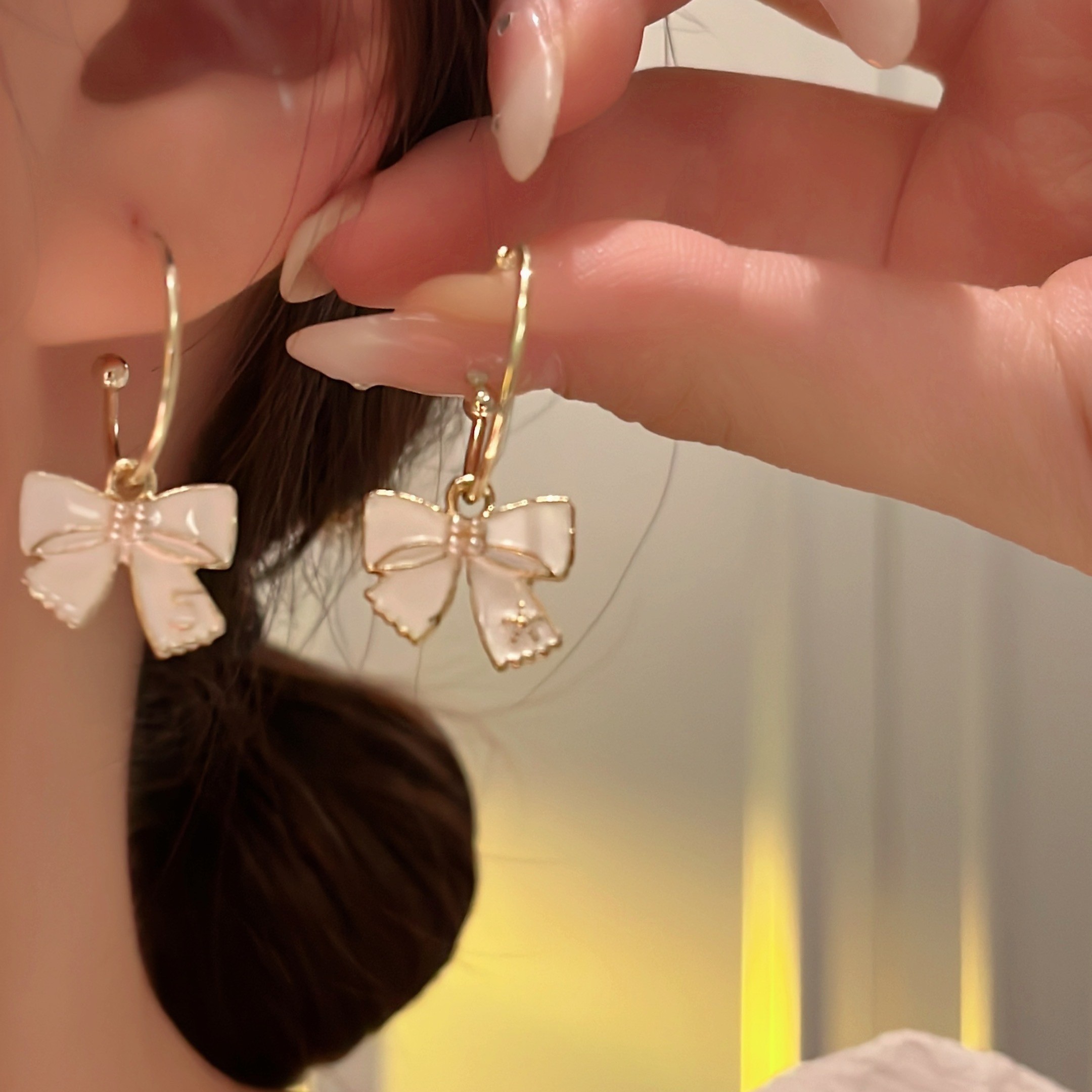 锌合金耳饰 2对小众设计温柔风法式蝴蝶结耳圈