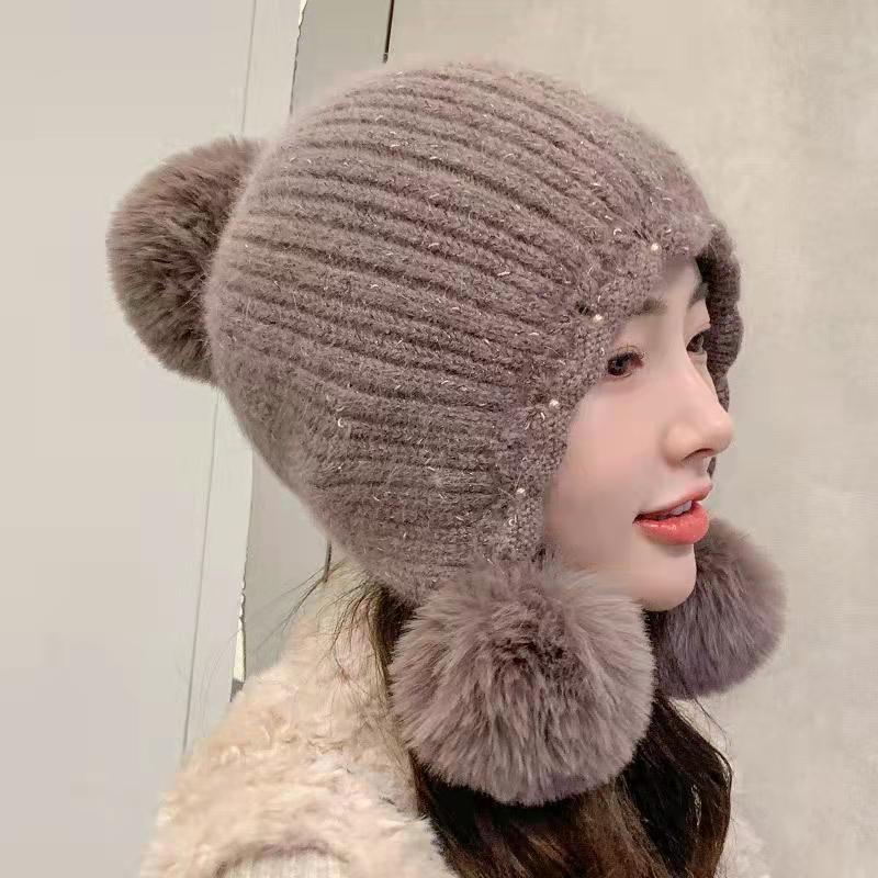 帽子女秋冬可爱毛球毛线帽潮韩版花边套头帽三球条纹护耳针织帽冬