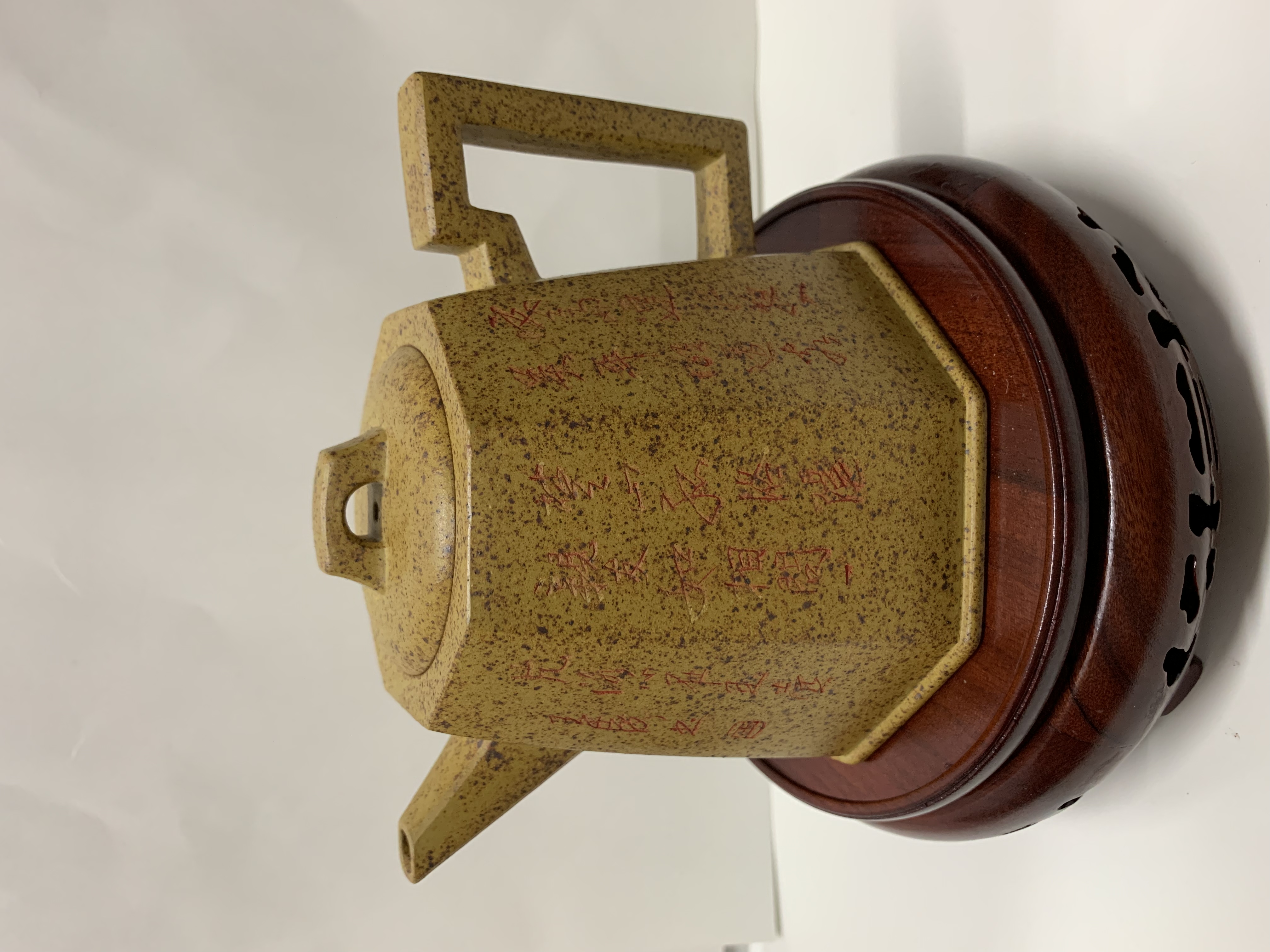 倪永君作品，八方井栏壶