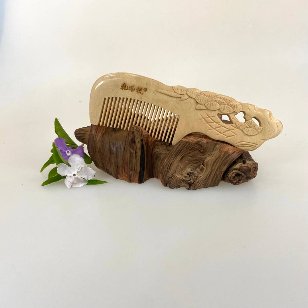 龙凤工艺品保健松梳