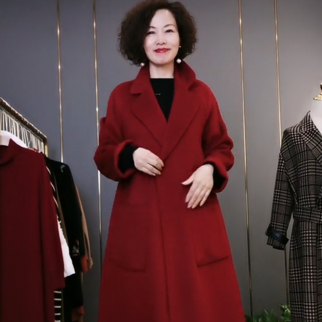 高端气质长款阔版大衣