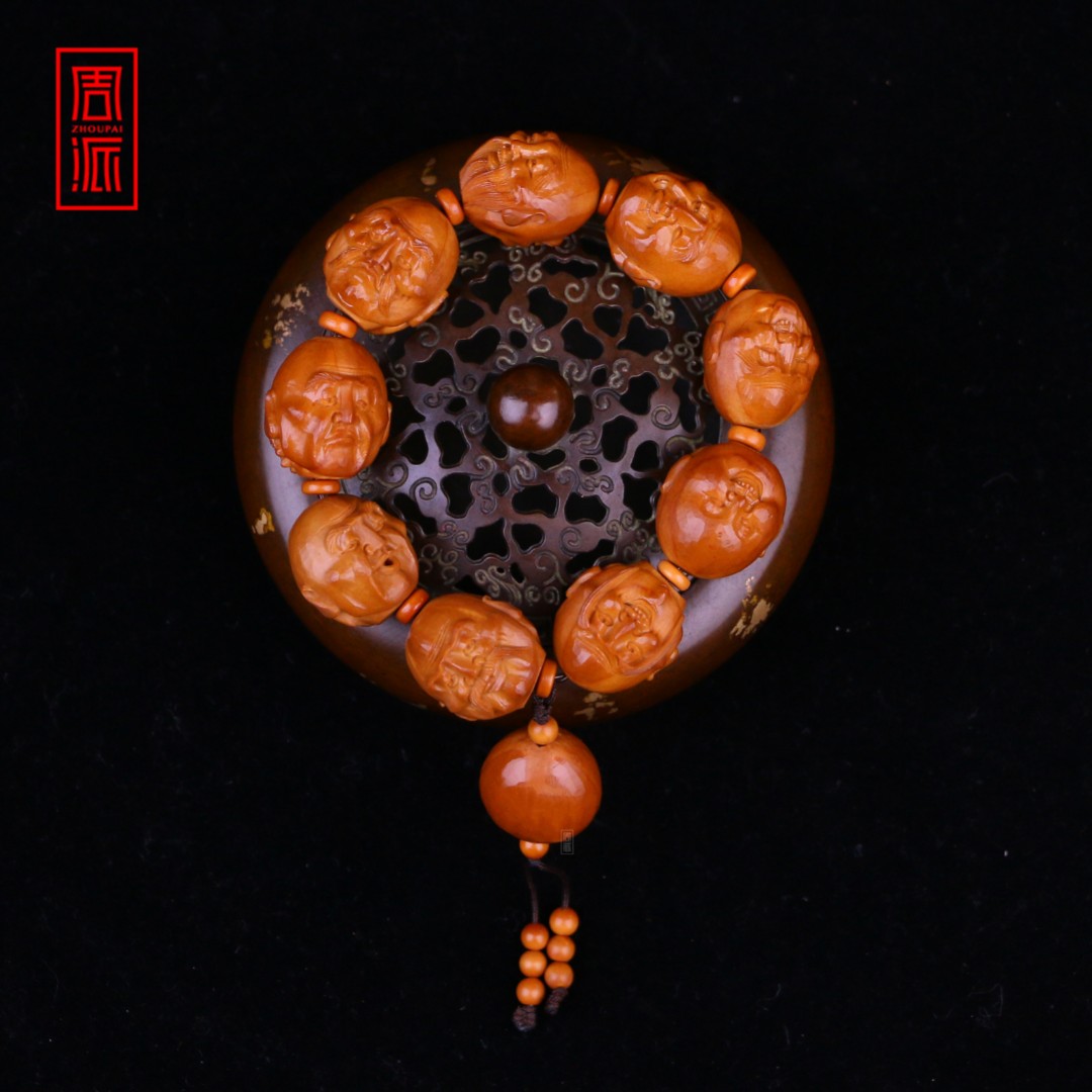 周派春毅核坊双面十八罗汉橄榄核男士留刀痕大籽雕刻文玩核雕