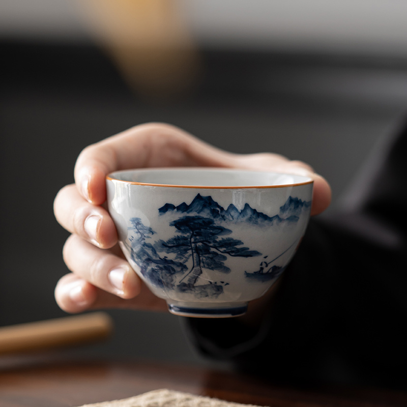 微瑕手工绘制青花山水主人杯仿古鸡心杯品茗杯功夫茶具个人茶杯