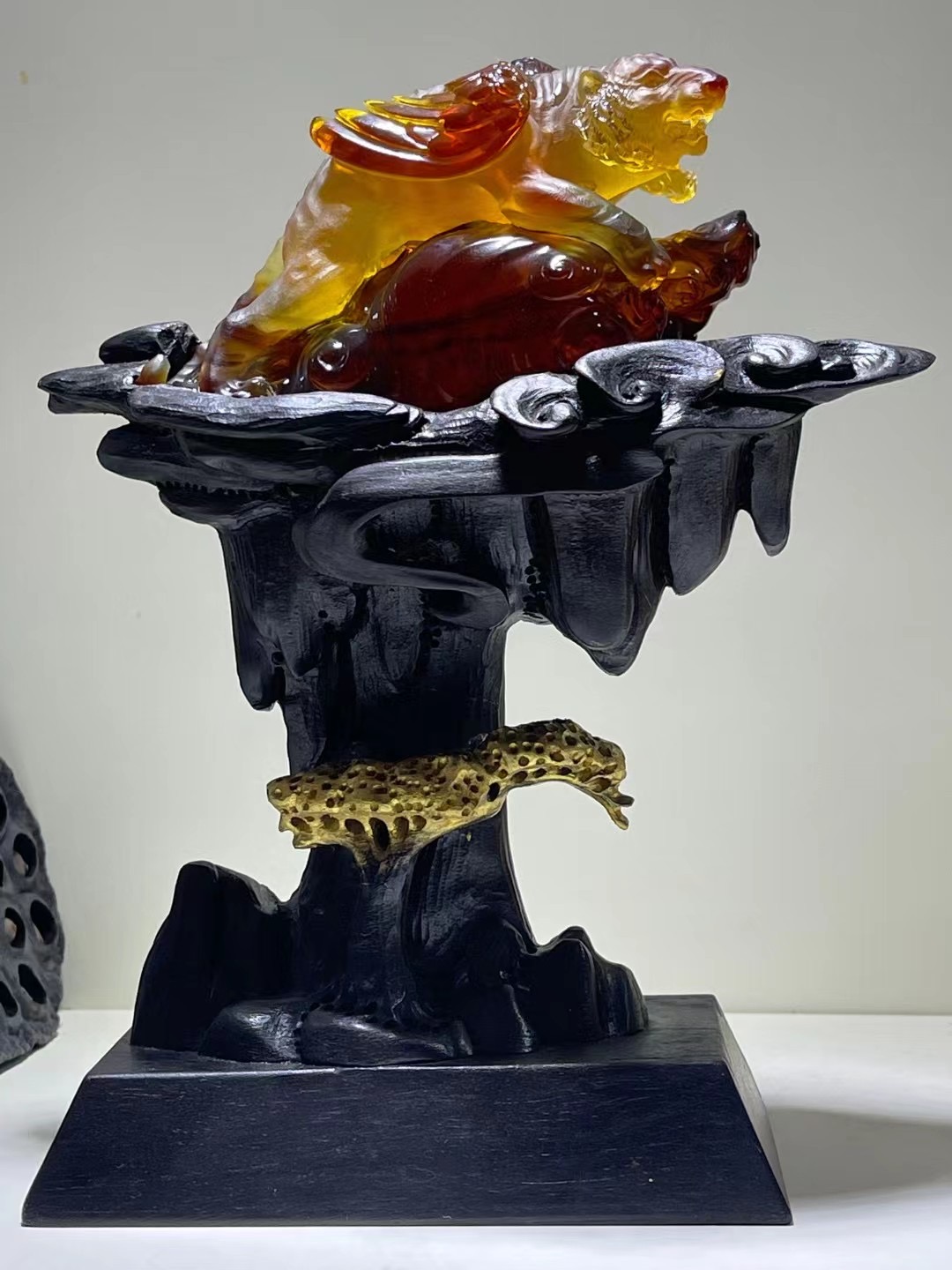 缅甸天然血珀摆件如虎添翼勿拍链接