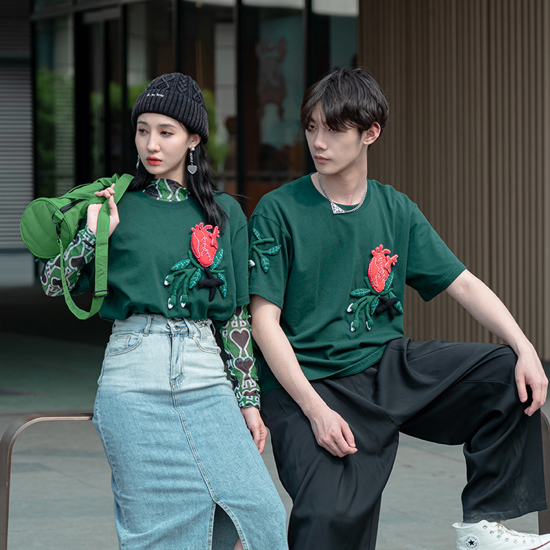 芽小七原创手工卡罗的心脏T280G棉短袖女士t恤宽松上衣夏季2022