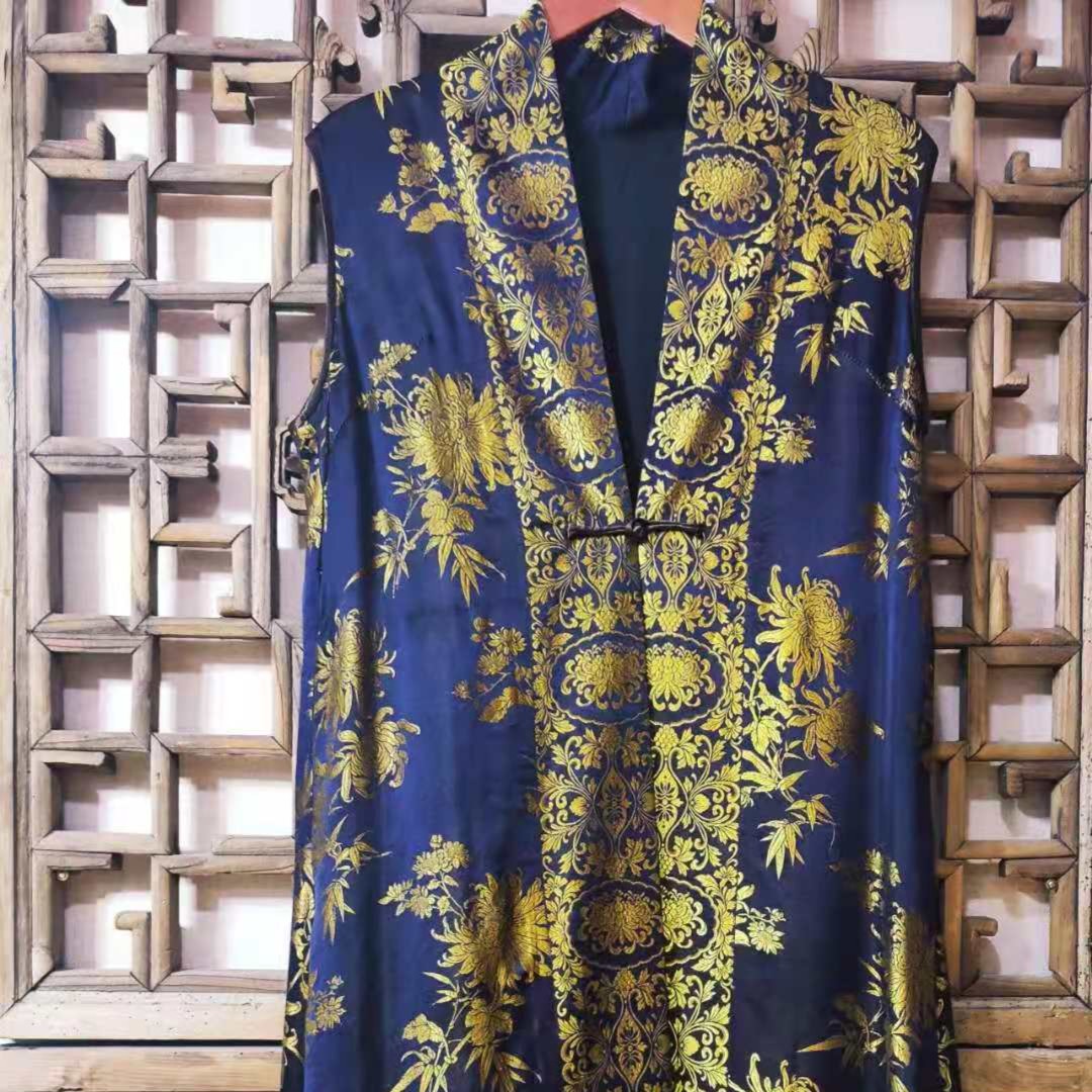 老彩金软缎长款汉服马甲