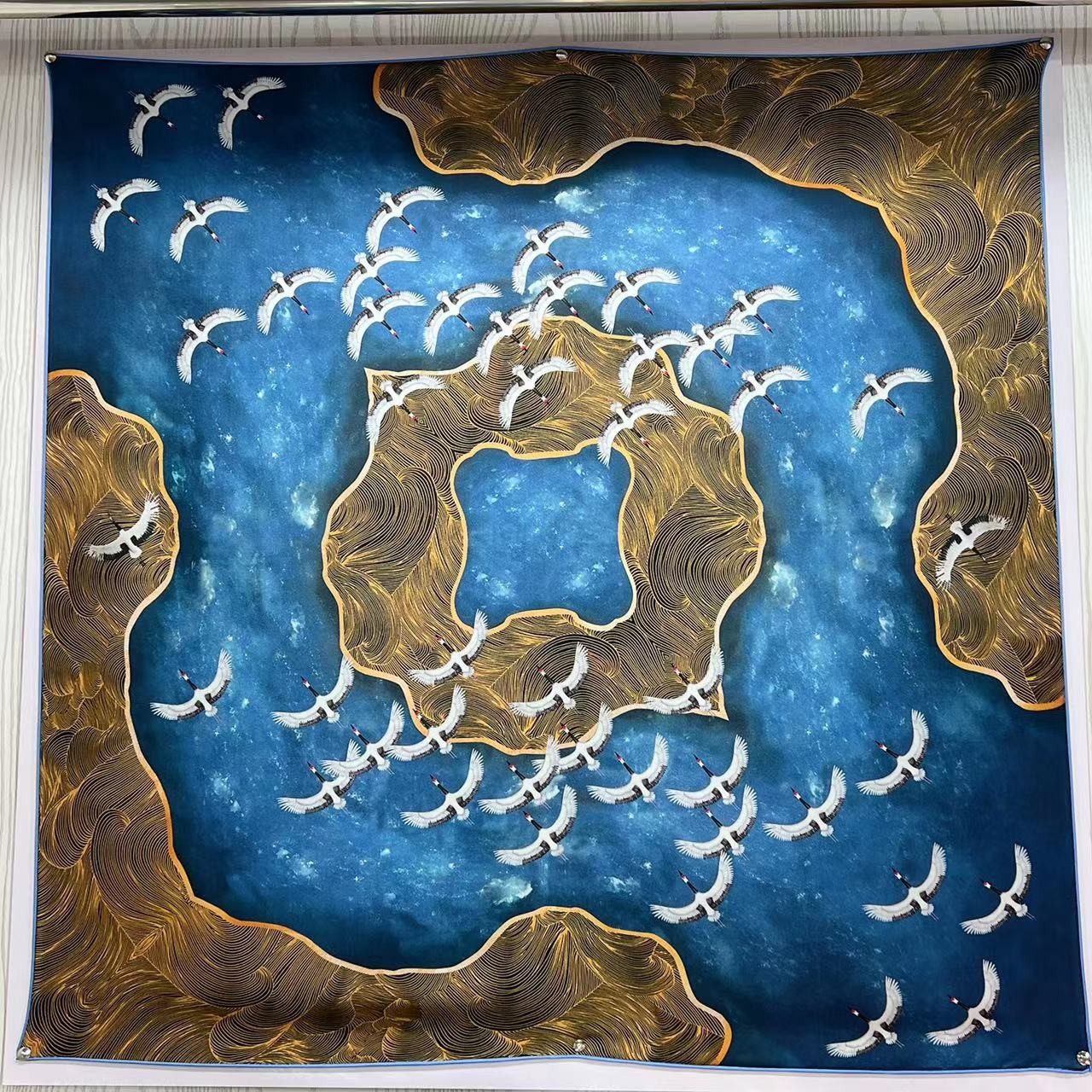 【90斜纹】仙鹤 桑蚕丝斜纹 手工卷边 丝巾 (88*88cm)