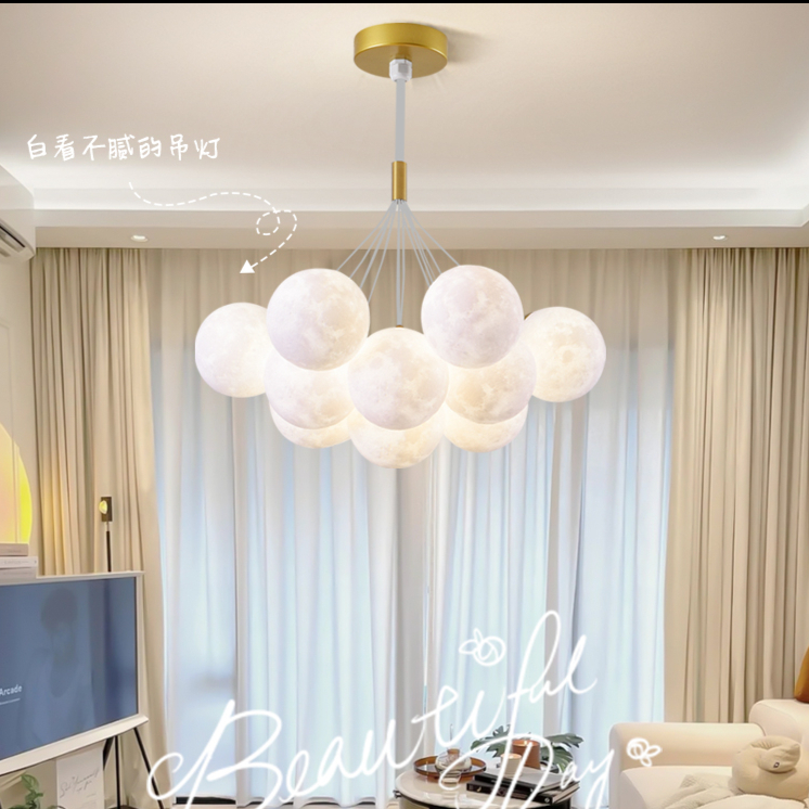 意大利设计师卧室吊灯网红客厅儿童房餐厅创意房间新款月球灯具