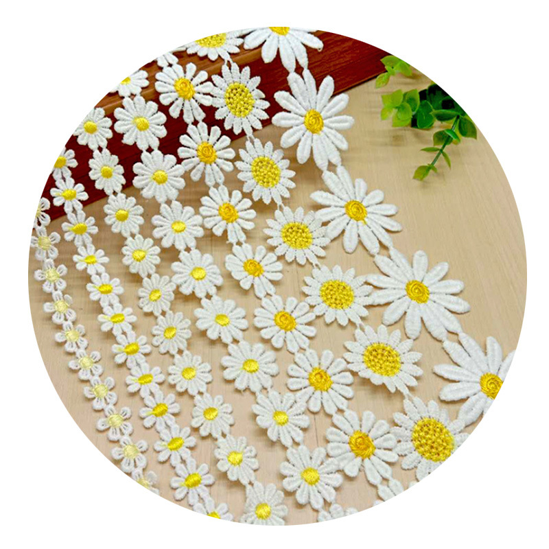 厂家现货多规格小雏菊水溶花边 发饰服装家纺辅料 牛奶丝刺绣花边