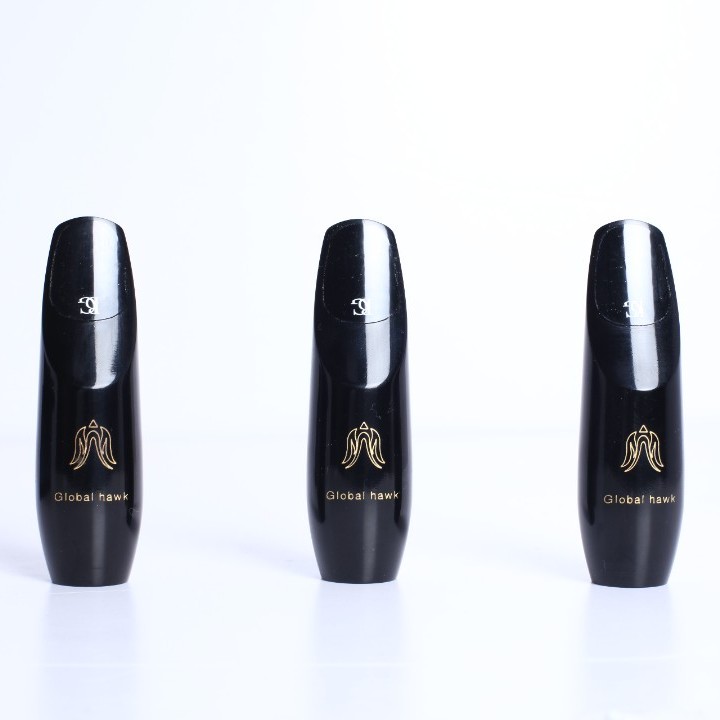 Global hawk/全球鹰中音降e调萨克斯胶木笛头古典专业演奏