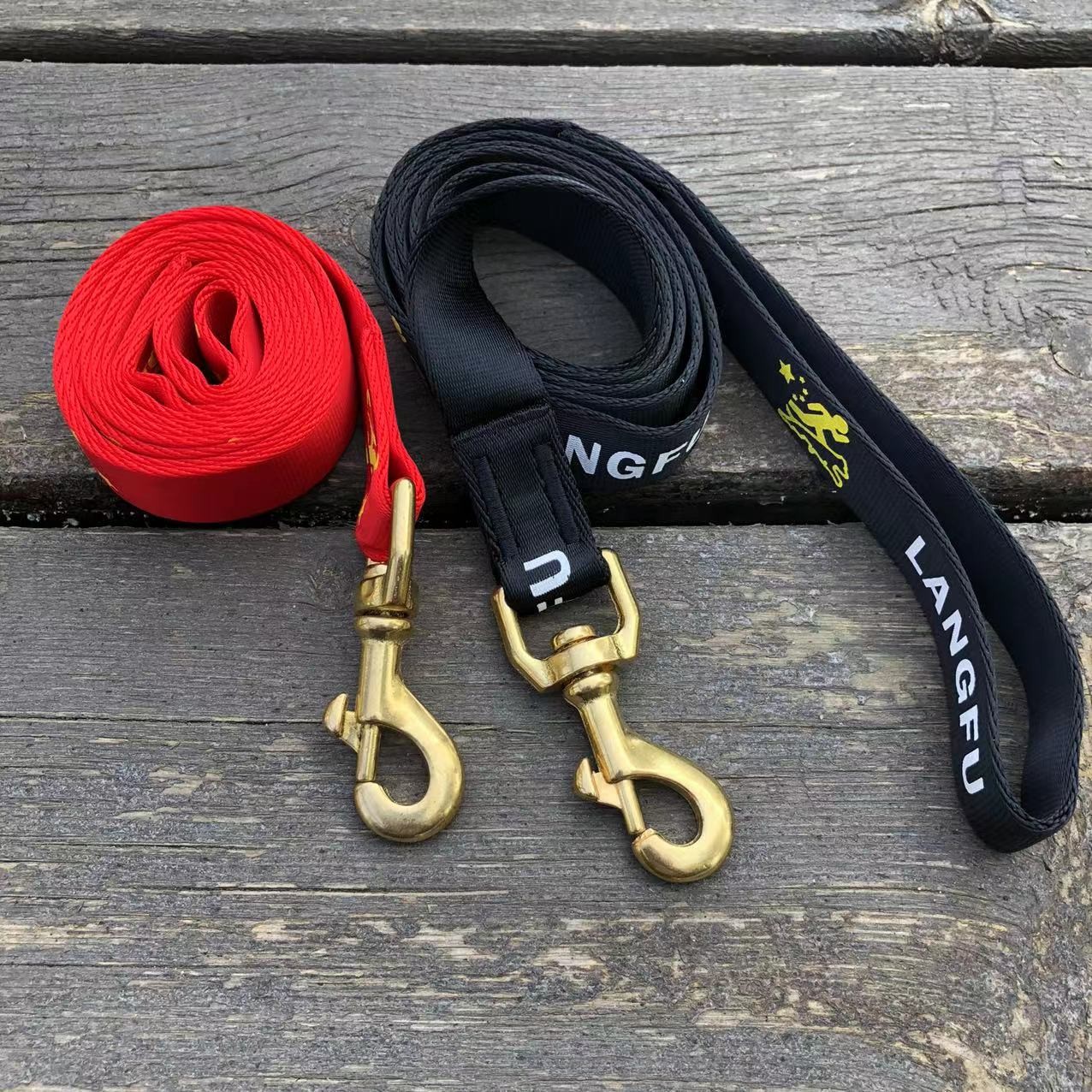 尼龙牵引带中大型犬遛狗绳马犬杜宾金毛东德遛狗牵引绳狗狗牵引带