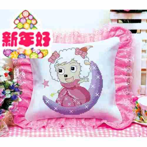 卡通十字綉绣枕头套件美羊羊月亮公主花边抱枕2018个性卧室客厅款