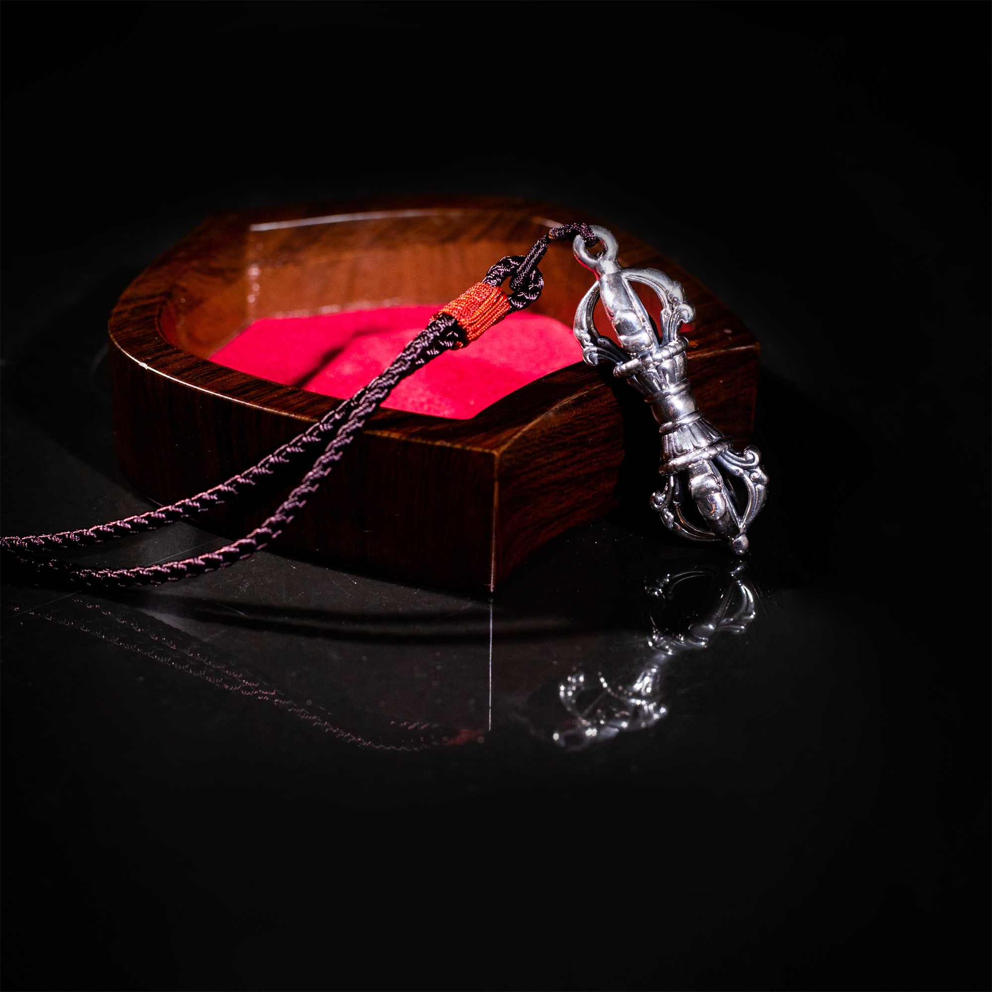 布艺吊坠 创意款银饰布艺吊坠（仿古银）