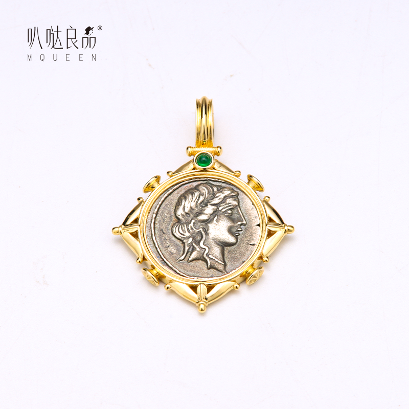 库茵 叭哒不惑 中古币18K金5分祖母绿吊坠 26.5×23.5mm约6.5g