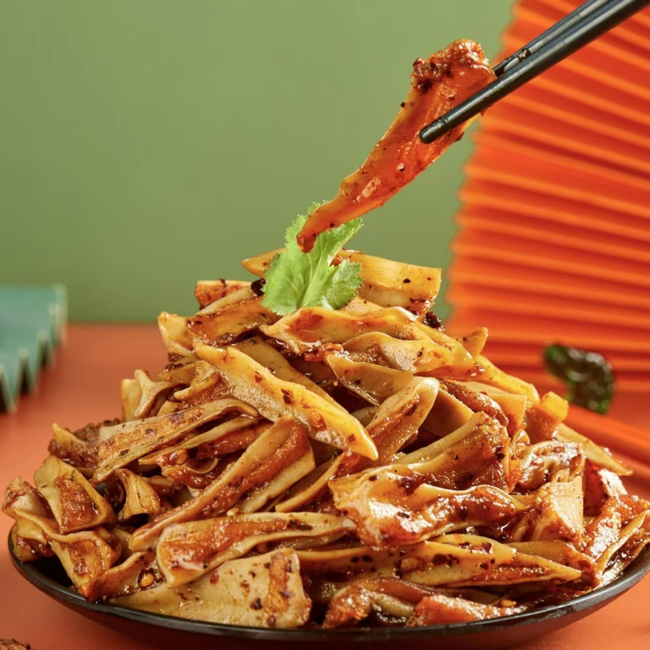 辣谜  三角骨（单包）湖南香辣脆骨休闲零食解馋办公室零食鸡胸骨