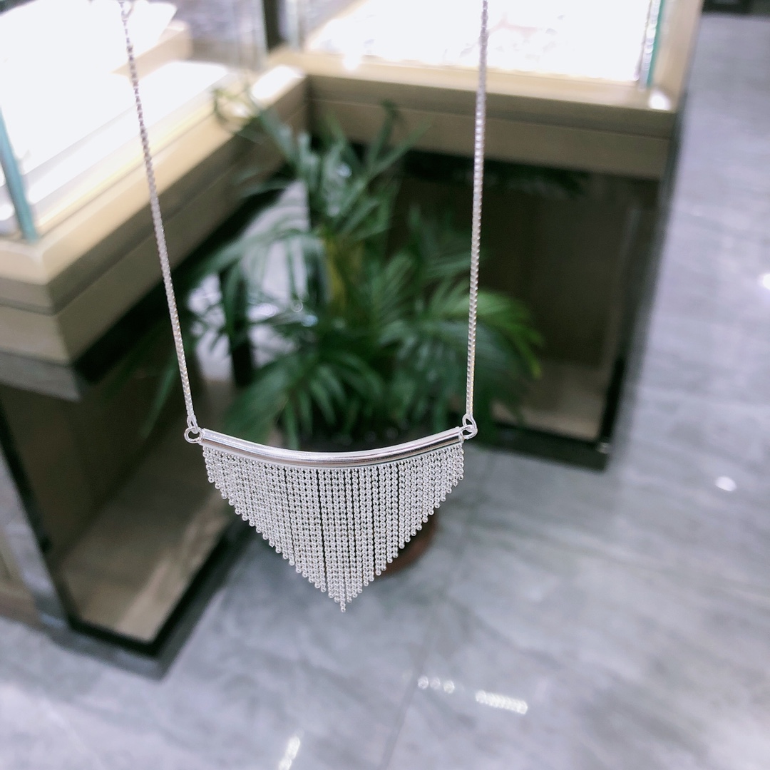 哈里银楼坠链均足银素款足银一帘幽梦项链