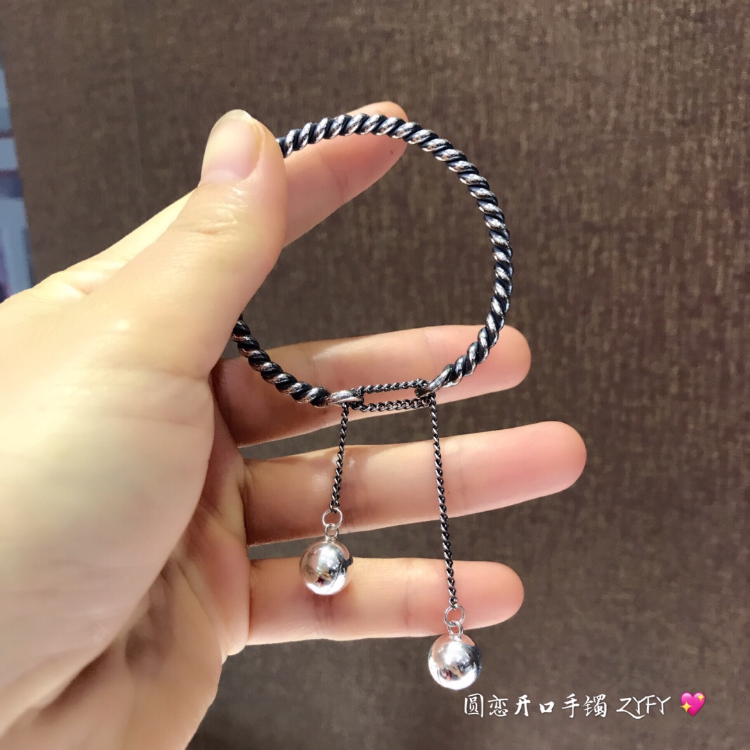 哈里银楼足银素款手镯9999足银圆恋开口手镯