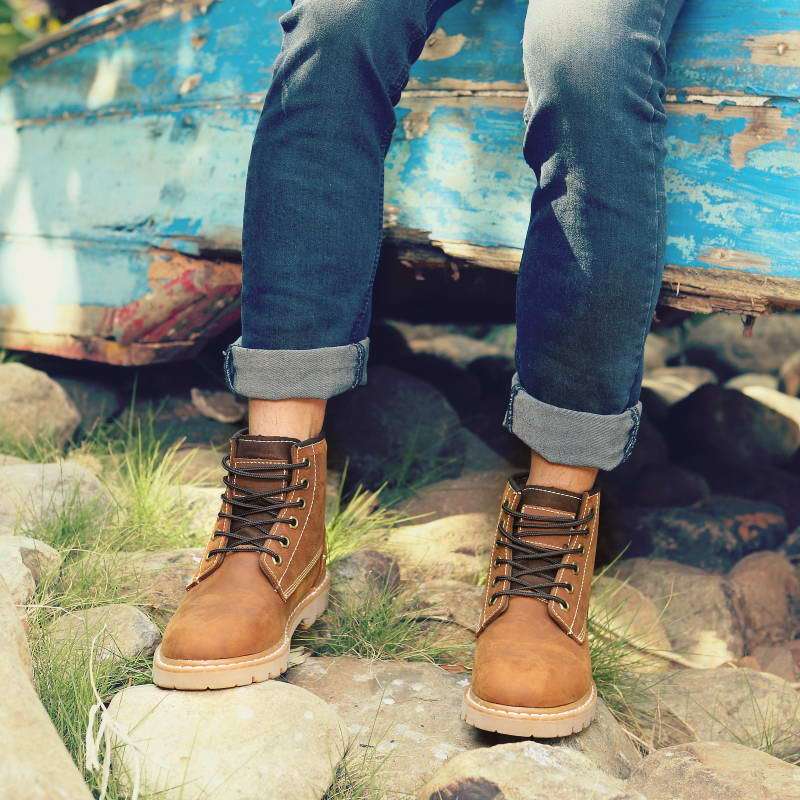 牛皮短靴男潮复古工装靴真皮女靴透气马丁靴户外沙漠靴英伦机车靴