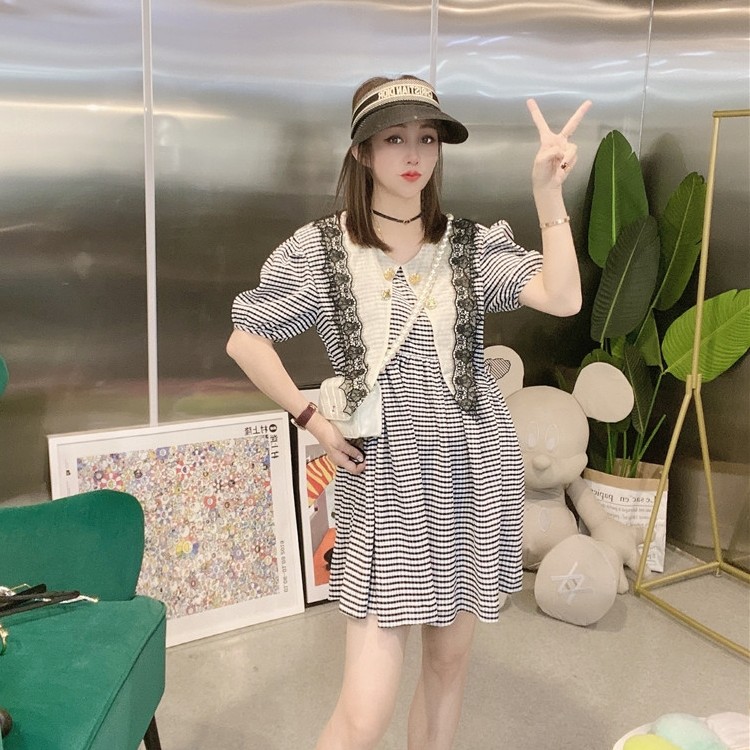大码女装2022夏季新款胖mm宽松显瘦中长款减龄遮肚格子短袖连衣裙