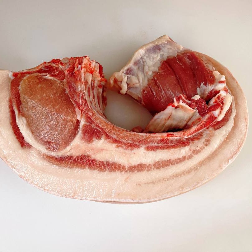 【带骨腰条5斤】自家山林散养一年的纯粮食黑毛土猪~专线冷链包邮