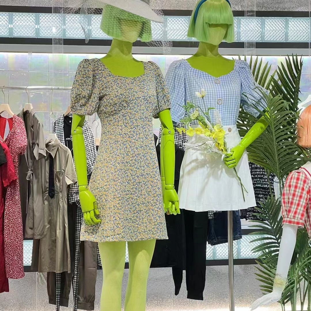 【精品女装】时尚精选女装