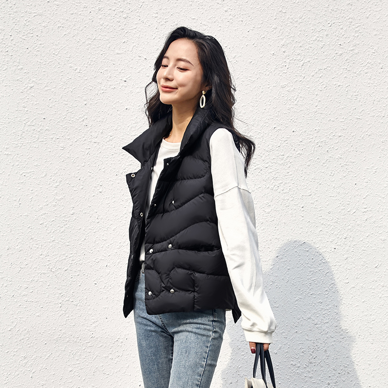 羽绒服马甲女短款时尚女士秋冬季可外穿立领马夹