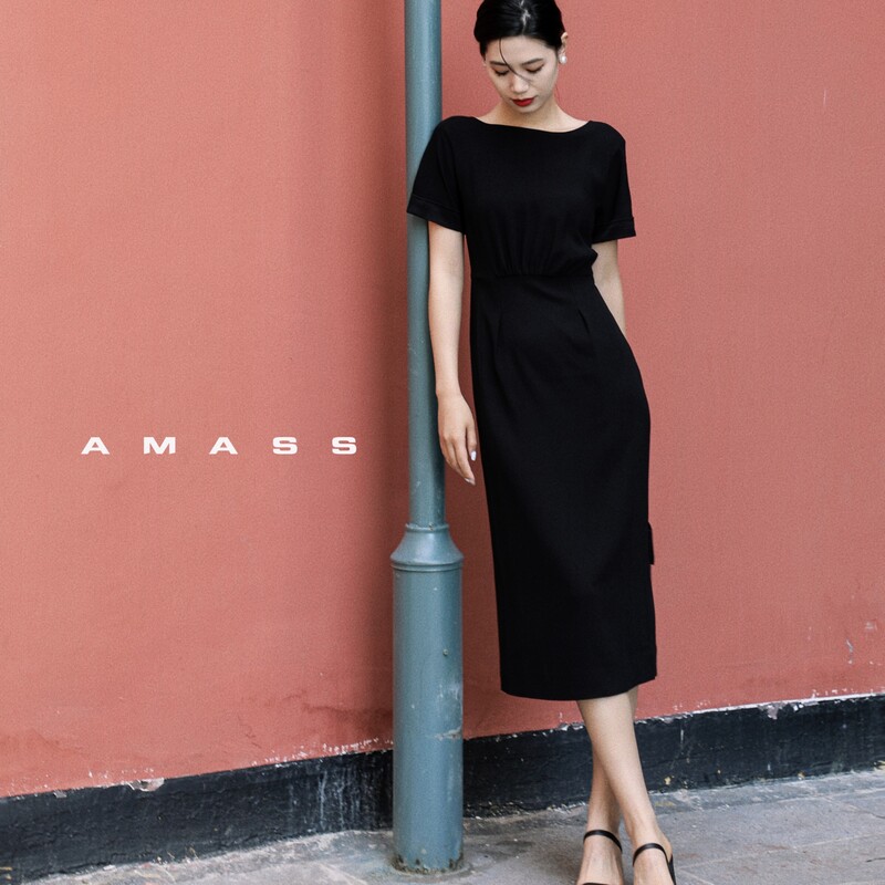 AMASS/阿玛施优雅简约时尚气质复古收腰黑色法式连衣裙女 5500451