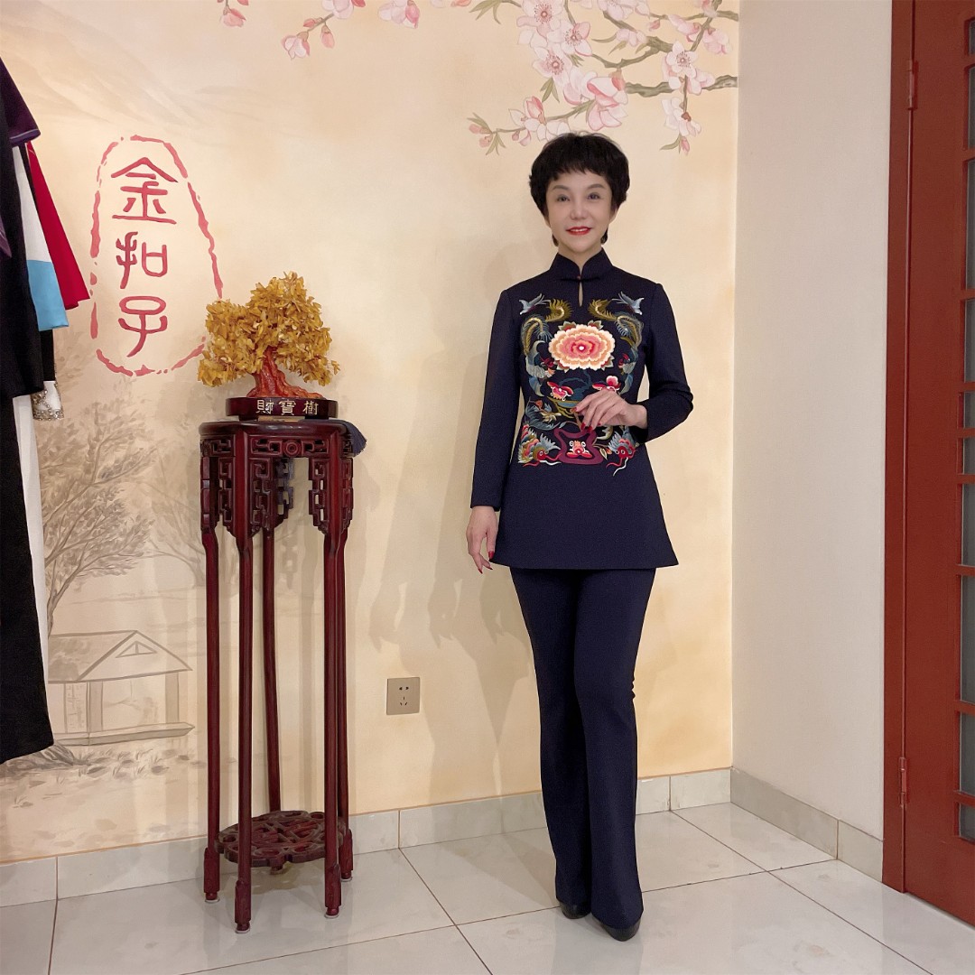 周氏金扣子【ZSJKZ/周氏金扣子】龙凤呈祥刺绣裤子套装