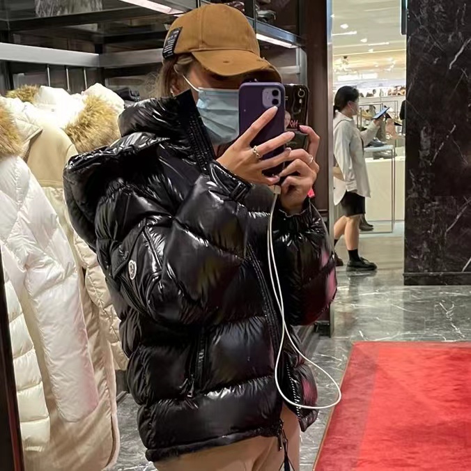 未使用 MONCLER 盟可睐蒙口/GG/女士连帽羽绒服maire 黑色 