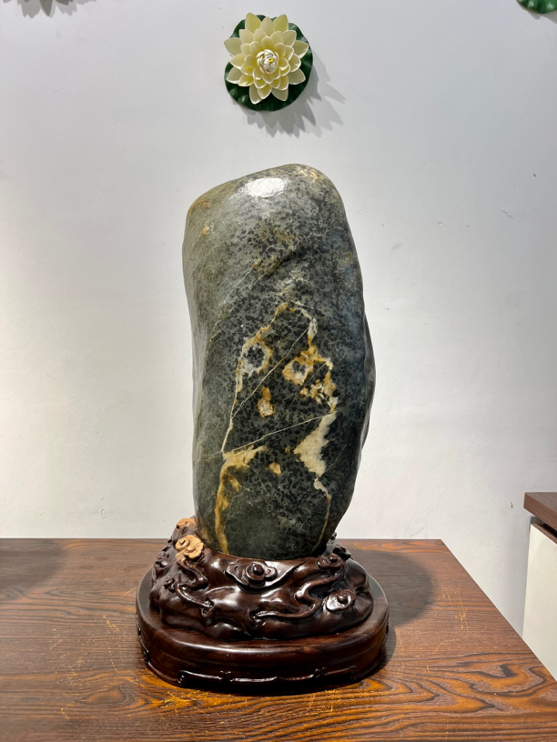 奇石家居摆件 母爱永恒 贵州乌江石