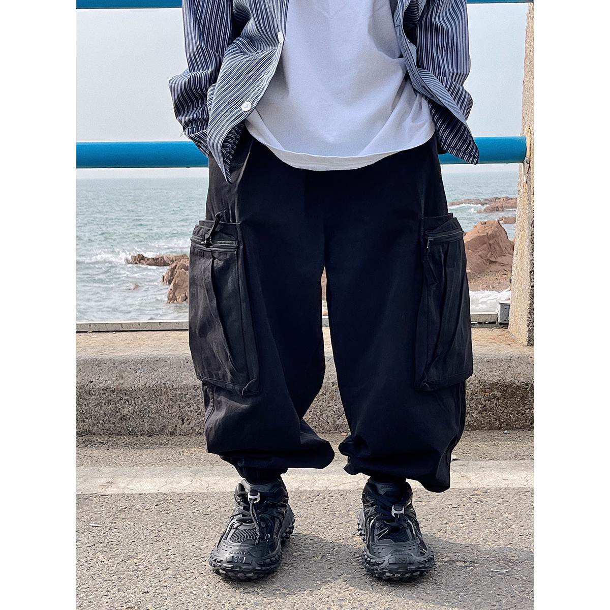 童装男童工装裤秋装2023新款休闲裤黑色帅气长裤儿童宝宝裤子