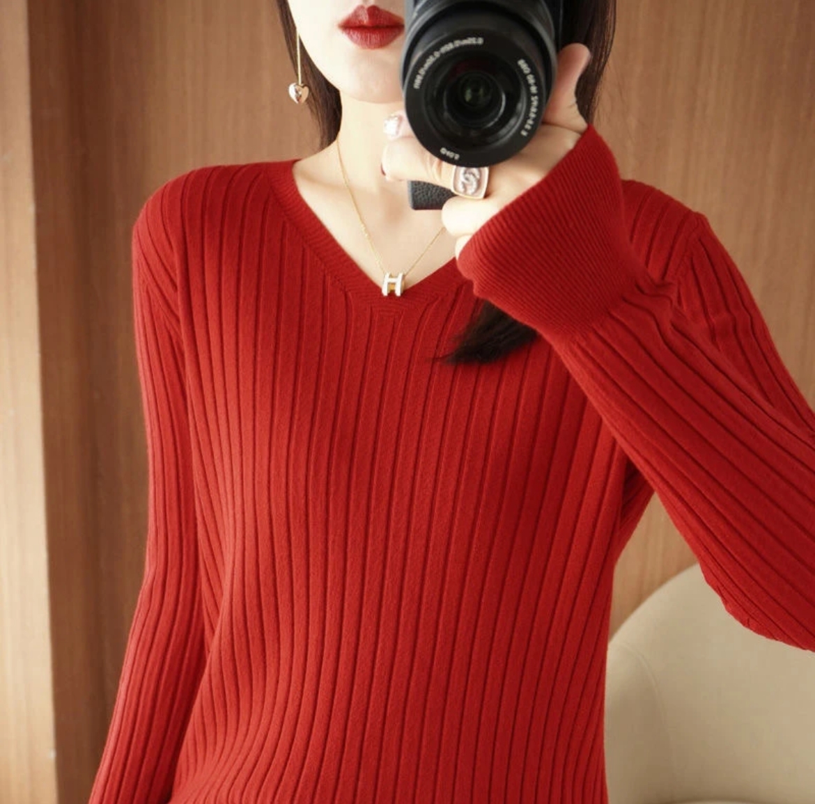 红色毛衣V领针织衫舒适柔软打底衫女套头衫宽松长袖百搭中国风女