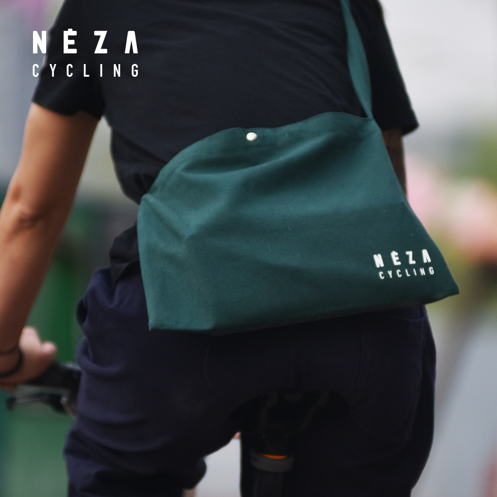NEZA「驼.松荷」户外单肩帆布包 通用通勤摩托车骑行赛事补给袋