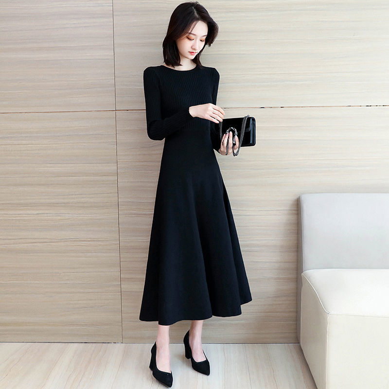黑色针织连衣裙女秋冬长款过膝毛衣裙气质冬装配大衣的内搭打底裙