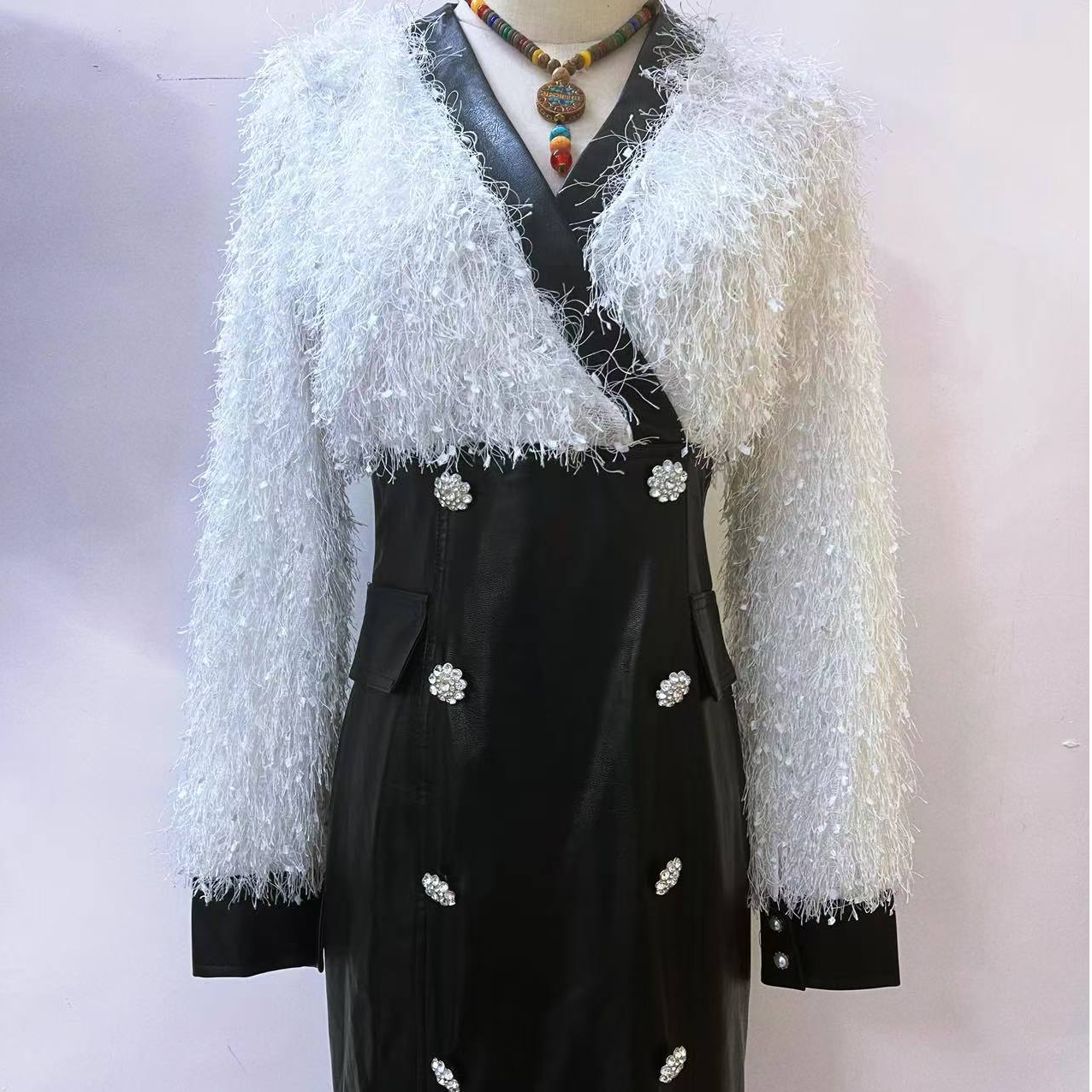 直播间：PU皮长短裙 A字裙 包臀裙 时尚百搭（默认微瑕，介意慎拍）