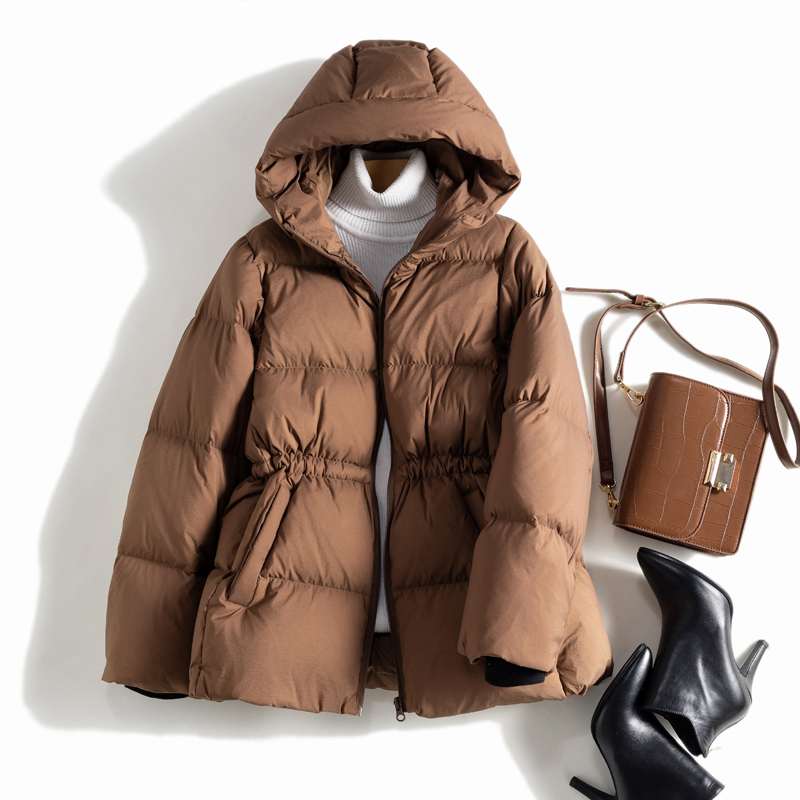 2025冬季新款鹅绒泡芙羽绒服女中款时尚保暖抽绳收腰连帽休闲外套