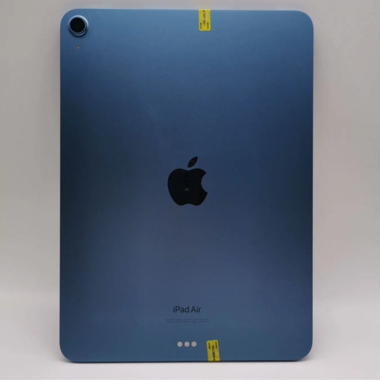 99新 Apple/苹果 Apple iPad Air5 256G 蓝色 国行 WIFI