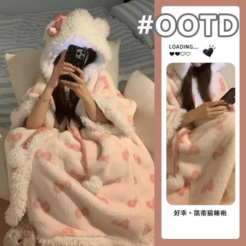 2025新款秋冬季珊瑚绒hellokitty睡衣女加绒加厚可外穿凯蒂猫睡袍